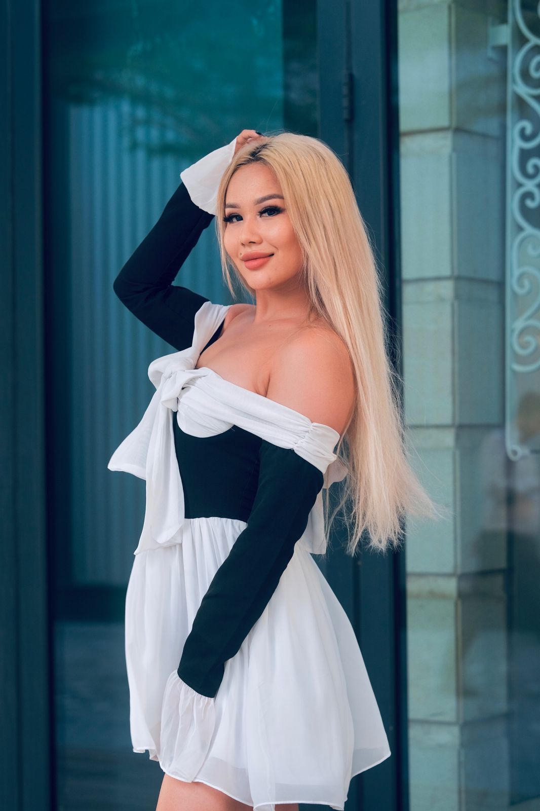 Лалиса, 25