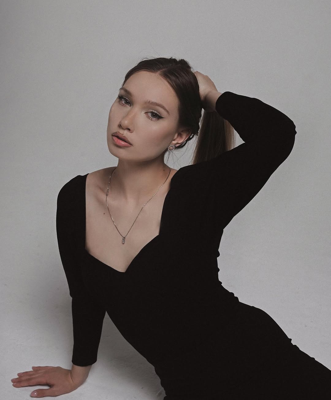 Александра, 20 лет, индивидуалка в Москве, размер груди 1 — фото 7 анкеты