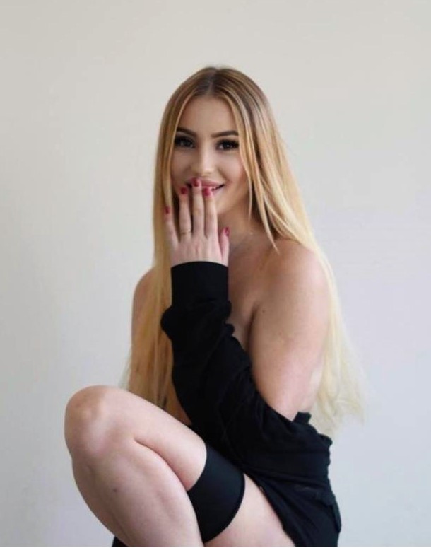 Виола, 22 года, индивидуалка в Москве, размер груди 1 — фото 3 анкеты