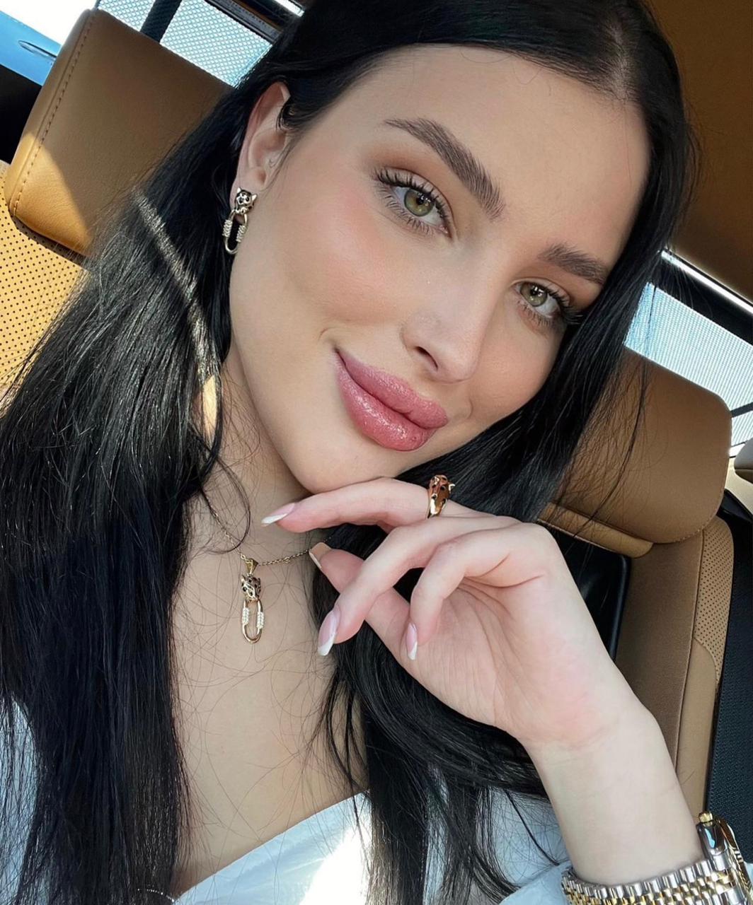 Арина, 20 лет, индивидуалка в Москве, высокая — фото 3 анкеты