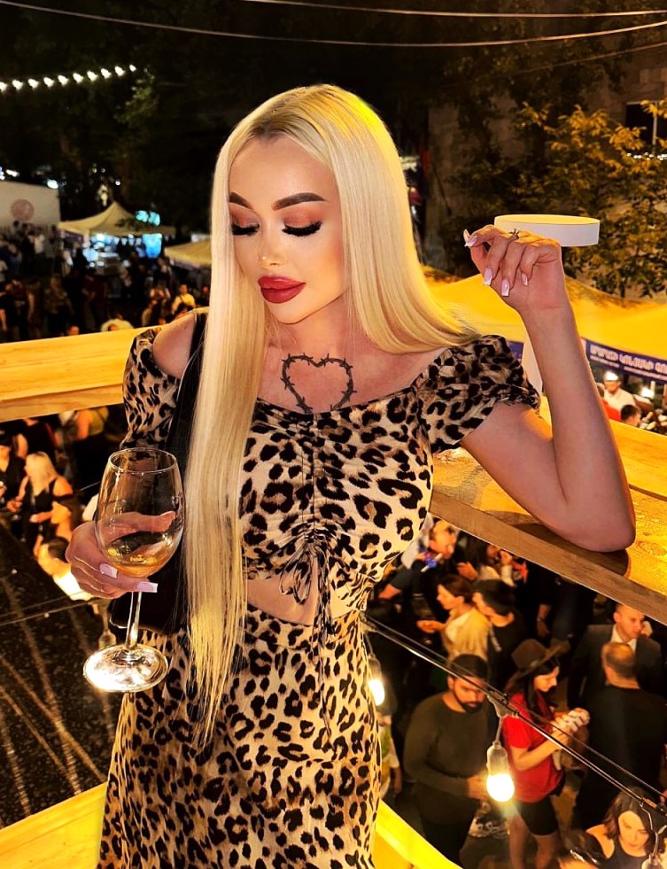 Марта, 23 года, индивидуалка в Москве, пышногрудая — фото 6 анкеты