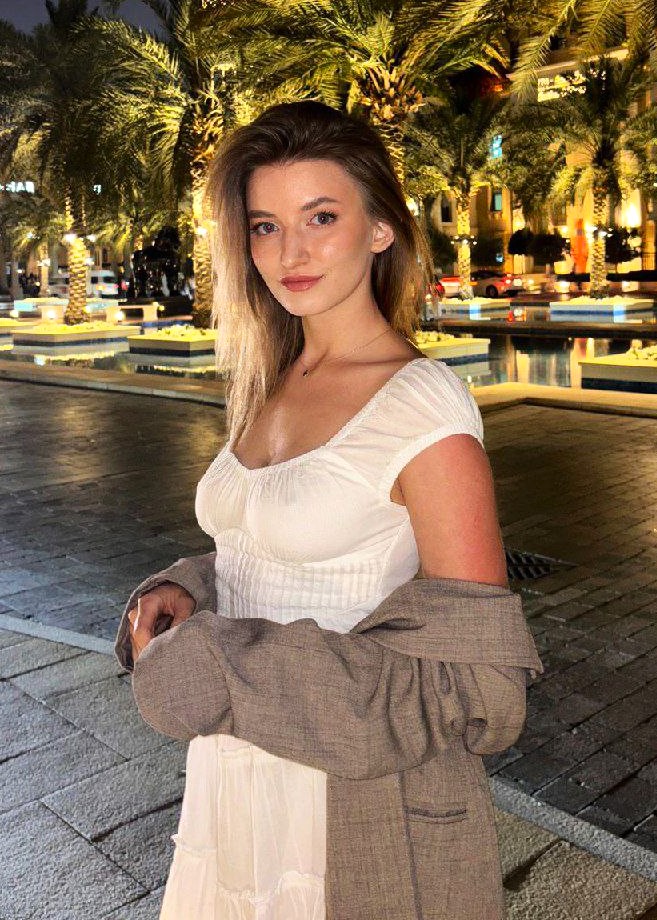 Авелина, 23 года, индивидуалка в Москве, высокая — фото 2 анкеты