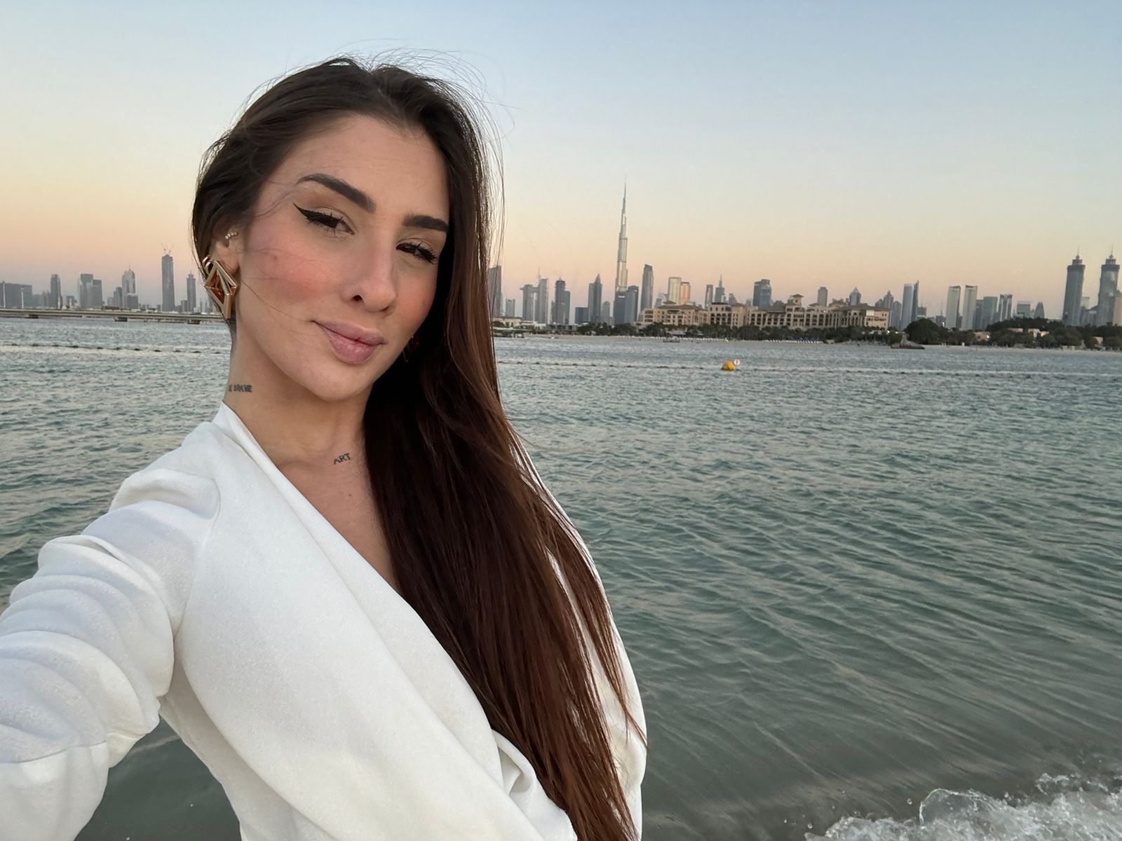 Лиза, 26